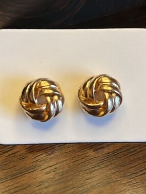 Love Knot Stud Earrings